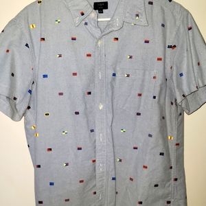 J. Crew blue w/ flags short sleeve button up shirt size large
